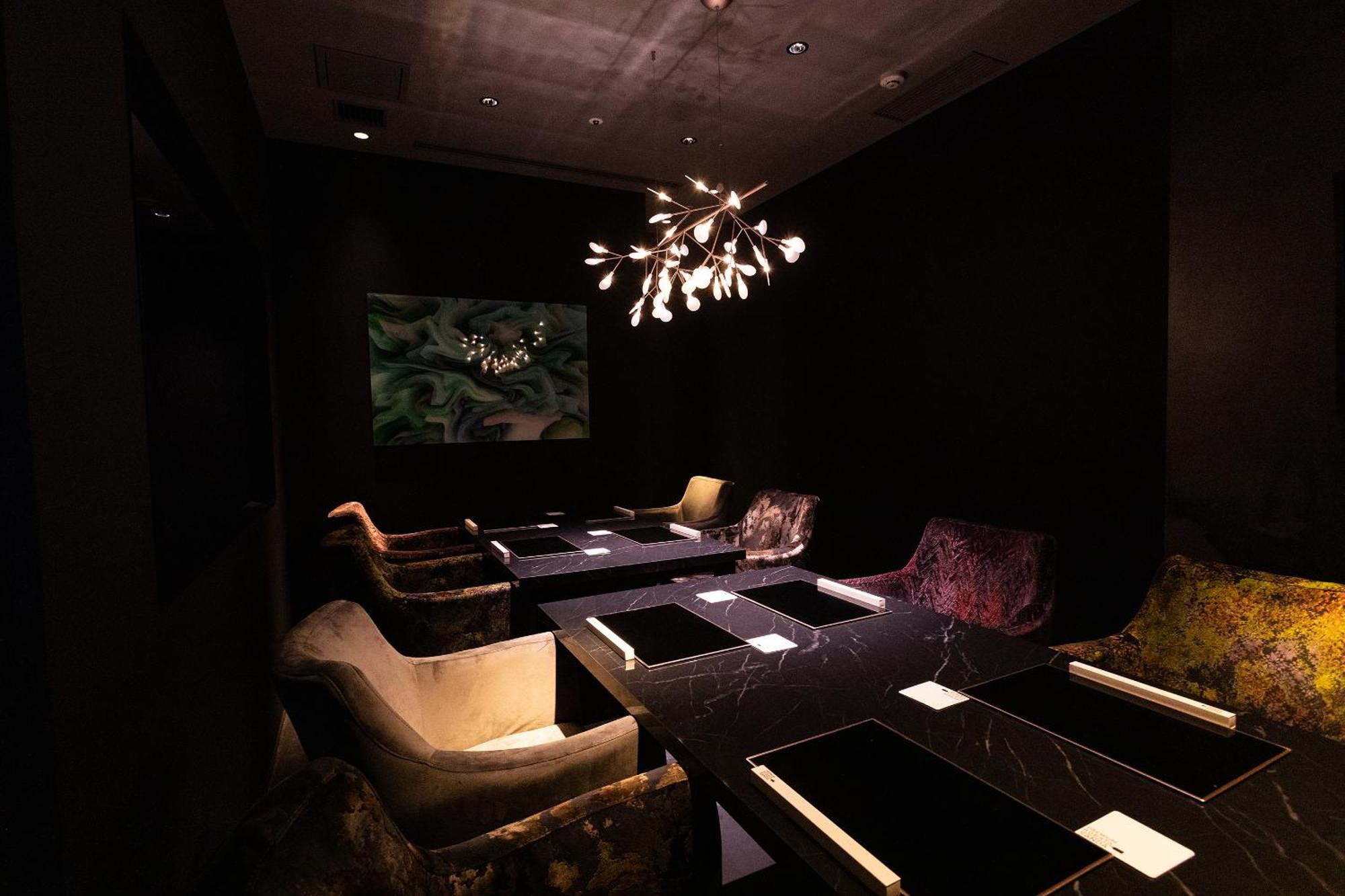 Good Nature Hotel Киото Экстерьер фото The boardroom at the headquarters of the company