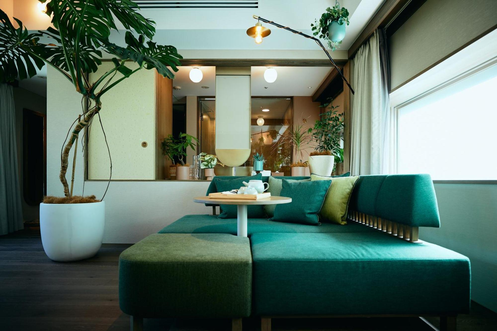 Good Nature Hotel Киото Экстерьер фото The interior of the lounge